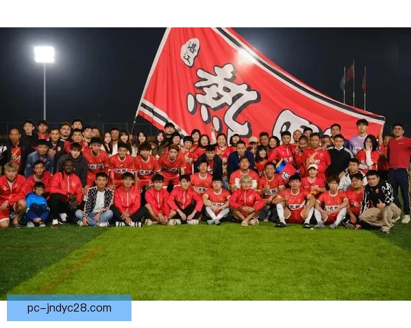 纯粹足球论坛聚焦世界足坛热点战术球星与球迷文化交流新天地