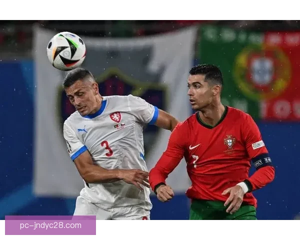 围绕欧洲杯小组赛直播全程解析焦点对决晋级形势实时追踪精彩看点